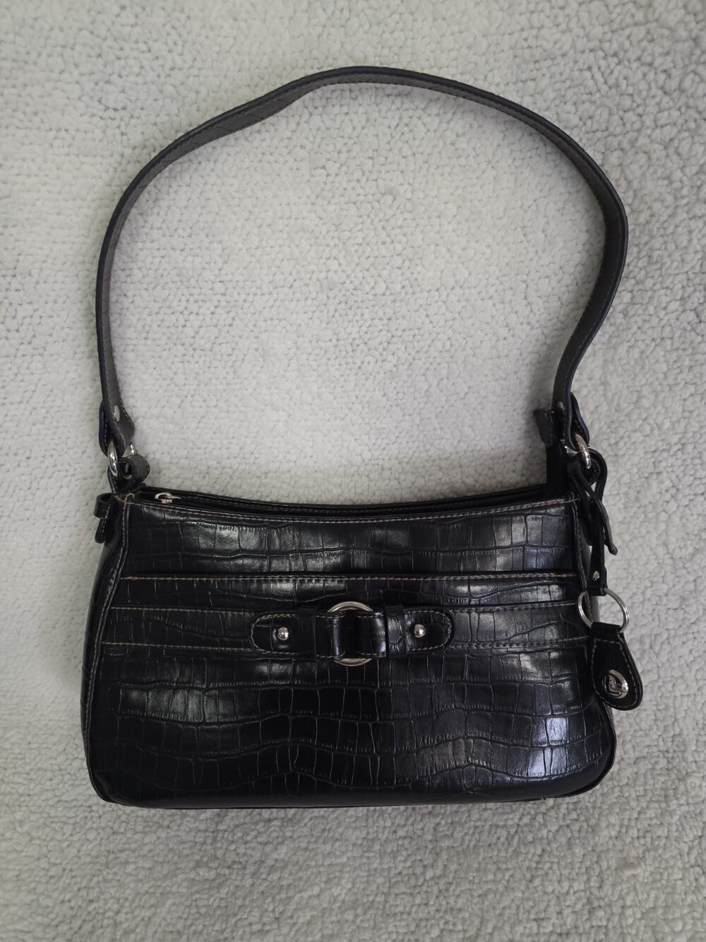 Carryland Black Faux Leather Croc Embossed Shoulder Handbag Purse Medium